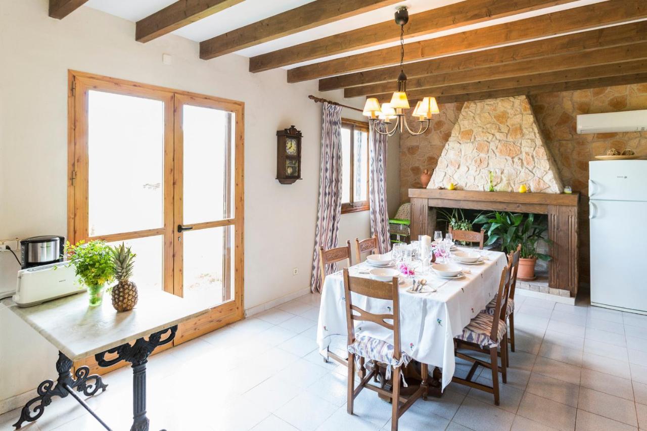Agina Villa